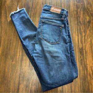 Madewell 9" high rise Skinny distressed jeans size 25